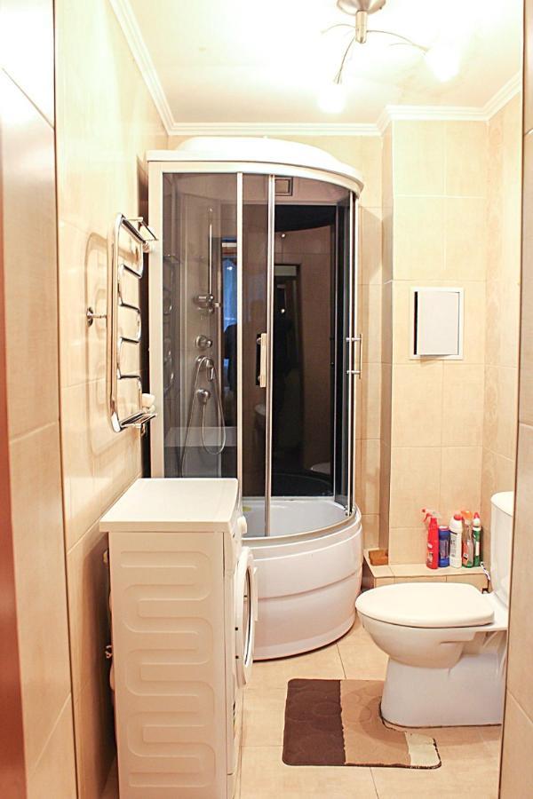 Tolebaeva 65 Apartment Almaty Ngoại thất bức ảnh